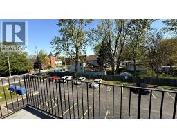 3355 SANDWICH STREET UnitNo. 304 - 13