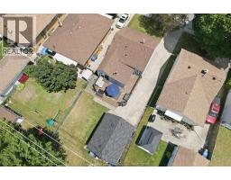 1569 CENTRAL AVE - 33