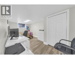1039 SILVERDALE - 34