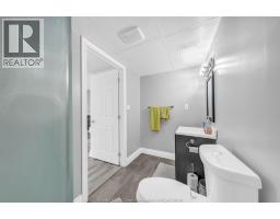1039 SILVERDALE - 40