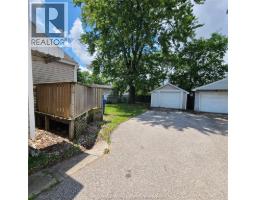 3576 Barrymore LANE - 9
