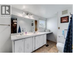 11841 LAKESHORE RD 308 - 12