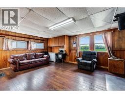 11841 LAKESHORE RD 308 - 16
