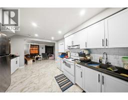 972-976 LANGLOIS - 35