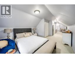 1030 ISABELLE PLACE - 25