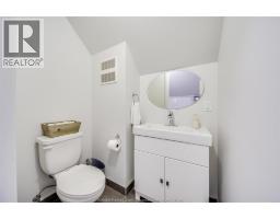 1030 ISABELLE PLACE - 28