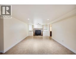 1030 ISABELLE PLACE - 31