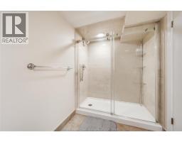 1030 ISABELLE PLACE - 33