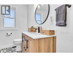 310 LAURIER DRIVE - 14