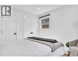 310 LAURIER DRIVE - 18