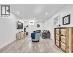 310 LAURIER DRIVE - 20