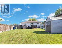 310 LAURIER DRIVE - 32