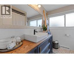 2584 RIVARD AVE - 13