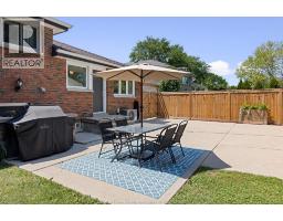 2584 RIVARD AVE - 26