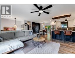 2 Kingsway COURT - 10