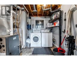 2 Kingsway COURT - 29