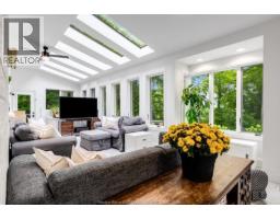 3073 CENTENNIAL CRESCENT - 24