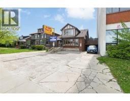 1451 OUELLETTE AVENUE - 6