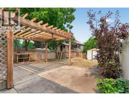 828 MICHAEL DRIVE - 29