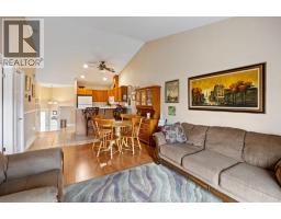 11840 BOULDER CRESCENT - 12