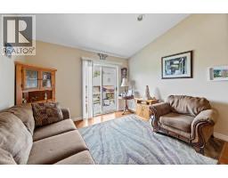11840 BOULDER CRESCENT - 13