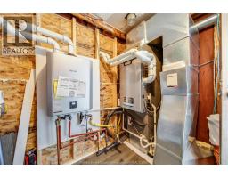 2628 MEIGHEN ROAD - 23