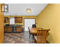 201 MAPLEWOOD DRIVE - 21