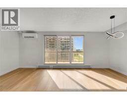 9099 RIVERSIDE DRIVE East UnitNo. 815E - 18