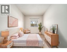 3950 WYANDOTTE STREET UnitNo. 105 - 9