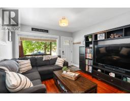 2322 LILLIAN AVENUE - 9