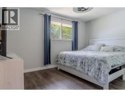 9511 Avery LANE - 11