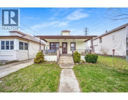 879 FELIX AVENUE - 37