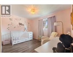 2935 GRANBY CRESCENT - 17