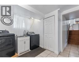 2935 GRANBY CRESCENT - 24