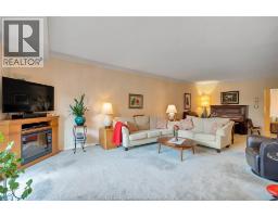 3663 Riverside DRIVE East UnitNo. 207 - 10