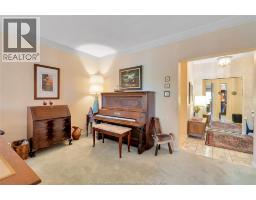 3663 Riverside DRIVE East UnitNo. 207 - 7