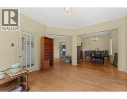 5 Carlyle - 6
