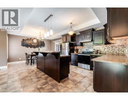 211 Dieppe CRESCENT - 2