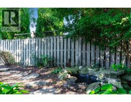 211 Dieppe CRESCENT - 45