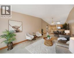 144 Bennie Ave - 13