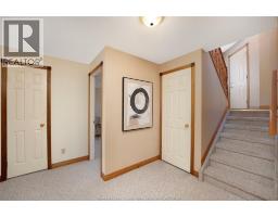 144 Bennie Ave - 22