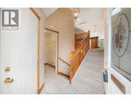 144 Bennie Ave - 3