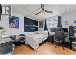 475 MCKAY AVENUE - 18