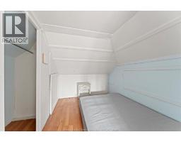 475 MCKAY AVENUE - 24