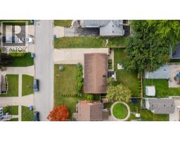 1045 REEDMERE ROAD - 34