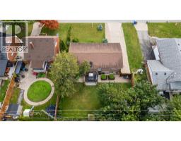 1045 REEDMERE ROAD - 40