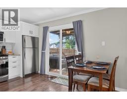 1170 STRATHMORE AVE - 11