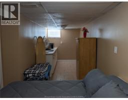868 ELM - 23