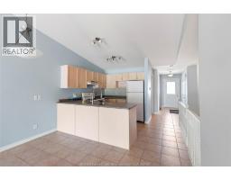 298 LESTER DRIVE - 9