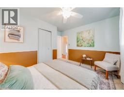 381 CARLING - 22